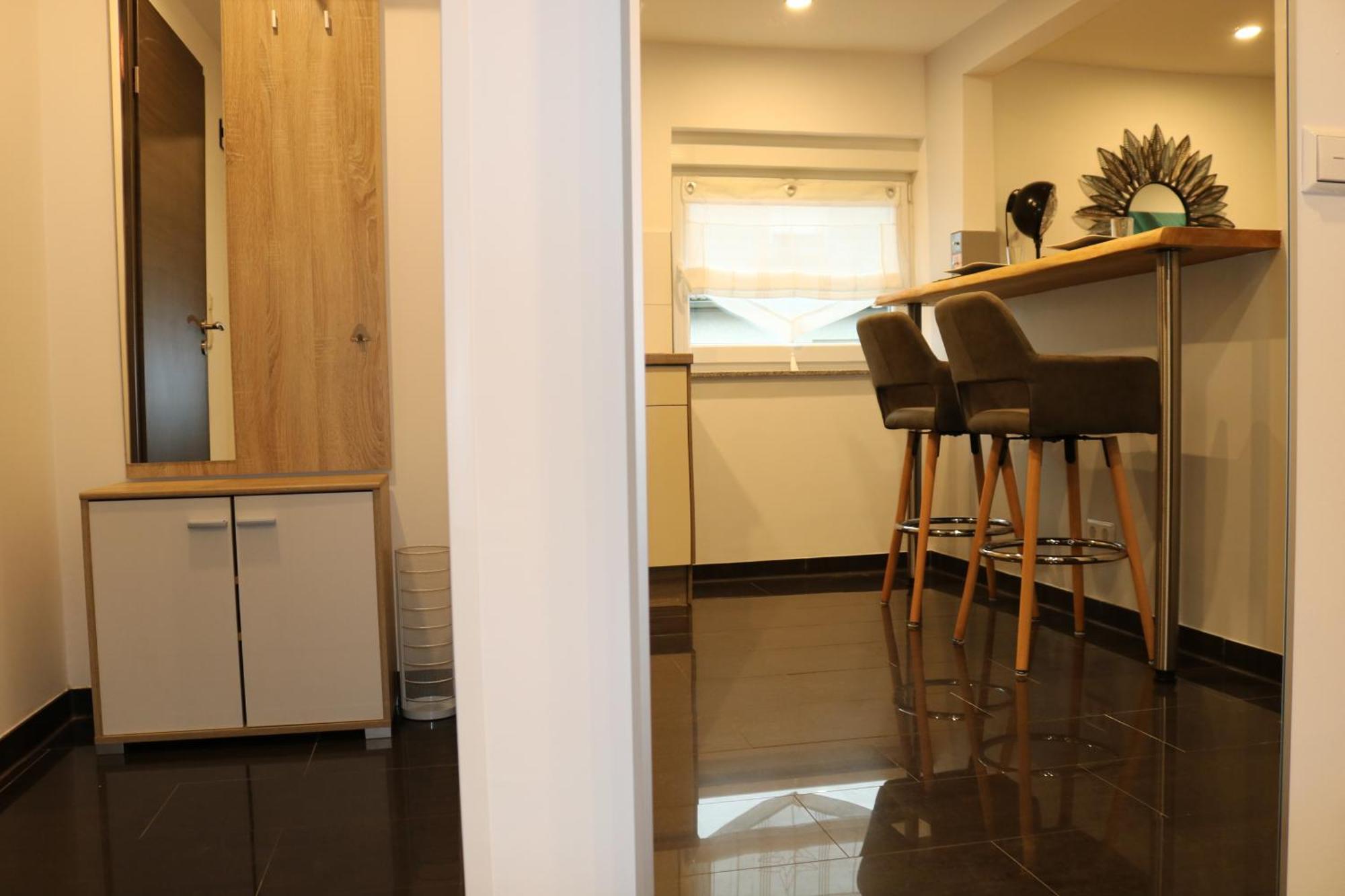 Zwei Schicke Apartments Mit Parkplatz Cologne Bilik gambar
