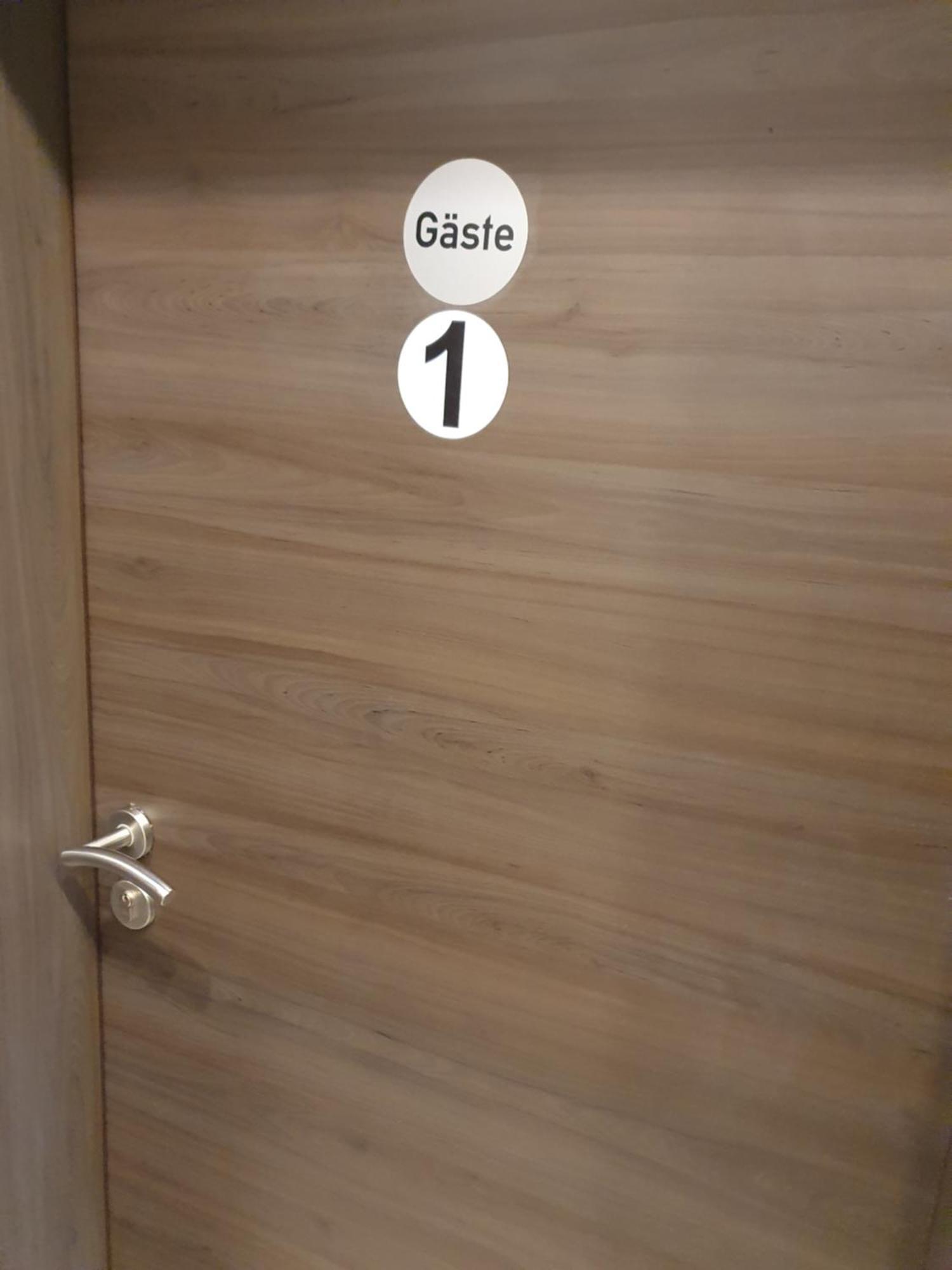 Zwei Schicke Apartments Mit Parkplatz Cologne Luaran gambar