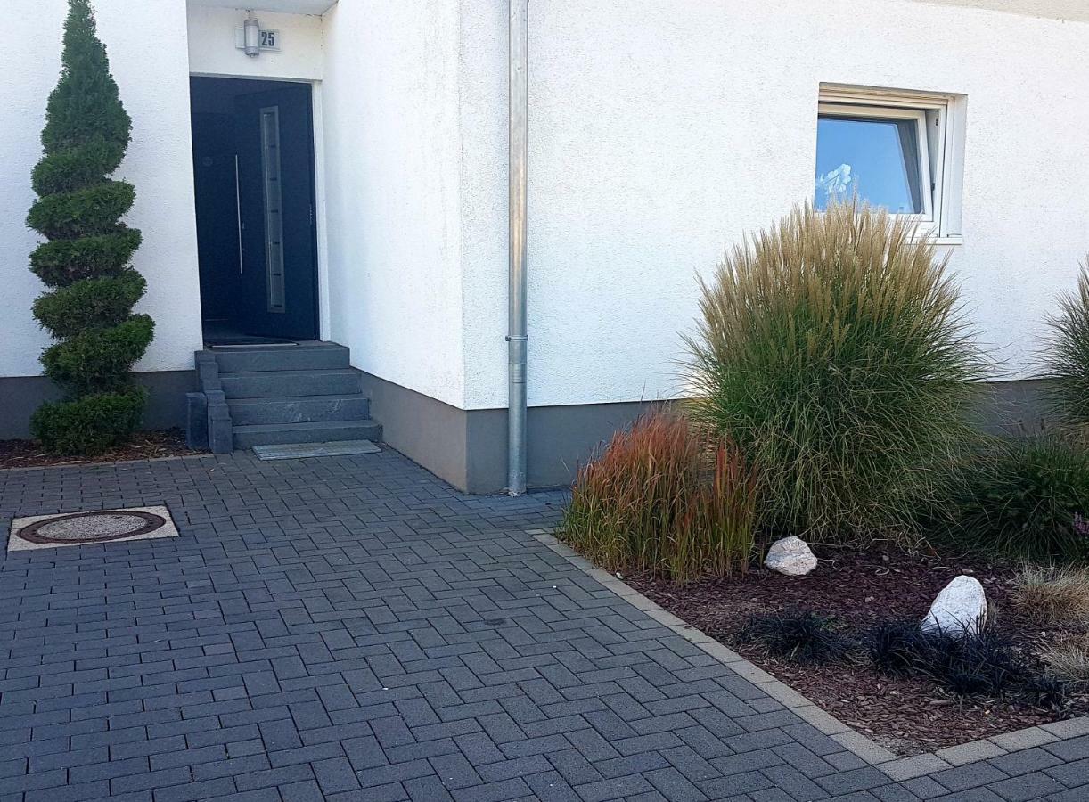 Zwei Schicke Apartments Mit Parkplatz Cologne Luaran gambar
